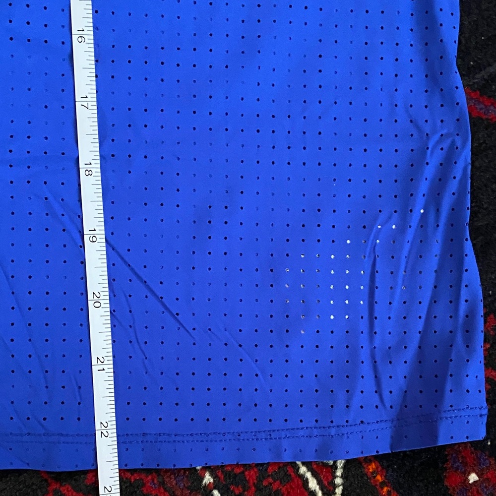 Gap Mesh Muscle Activewear Tank - Picture 4 of 8